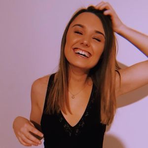 Meet your Posher, Kelly